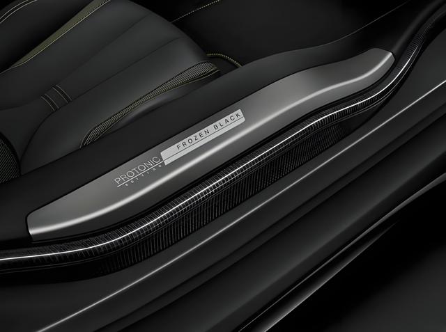 寶馬i8繼任車型,雙門轎跑式車身,搭載四電機系統(tǒng),支持800V快充