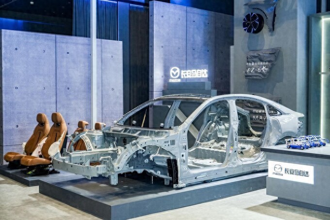 「四好」旗艦 安全共鑒 MAZDA EZ-6安全挑戰拆車大揭秘