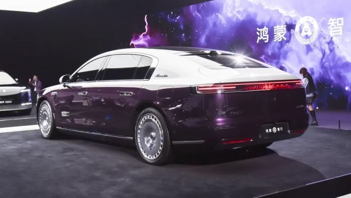 智能的百萬級豪車 尊界S800